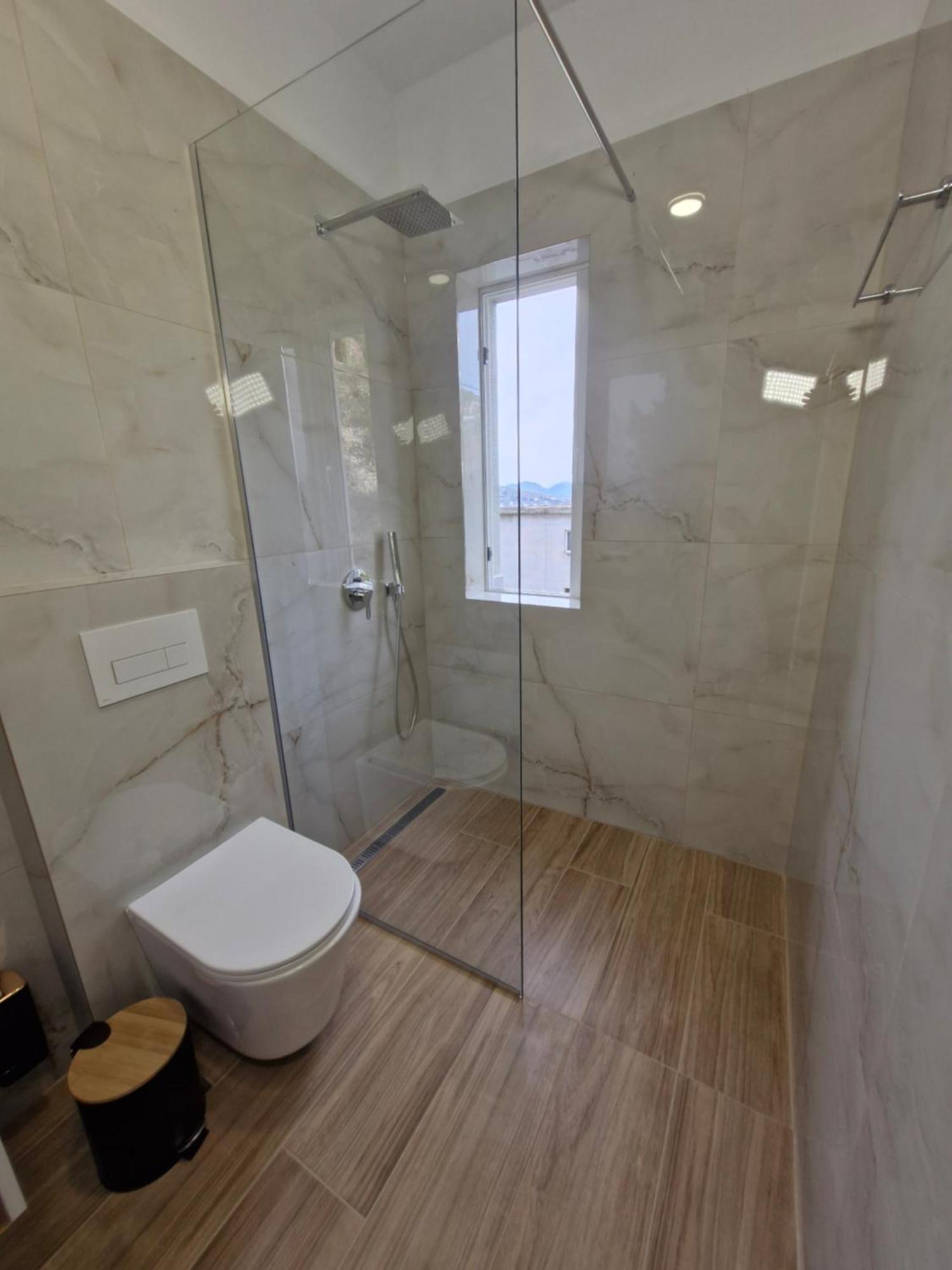 Villa Virginia Sarande Ngoại thất bức ảnh