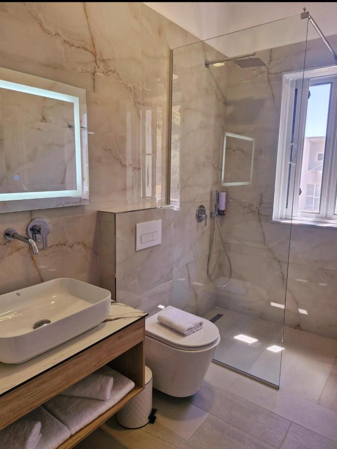 Villa Virginia Sarande Ngoại thất bức ảnh